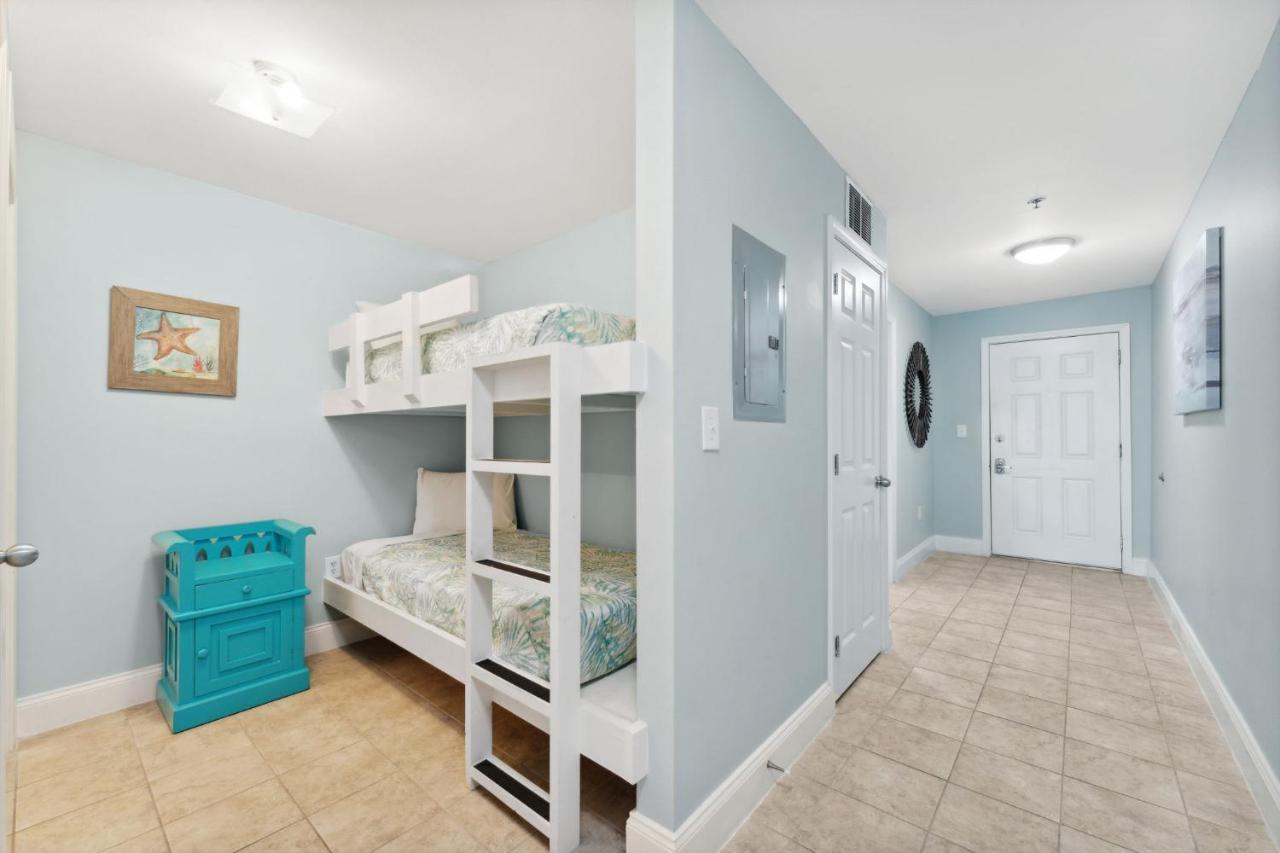 A Shore Thing At Laketown Wharf #1904 By Nautical Properties Panama City Beach Exteriér fotografie